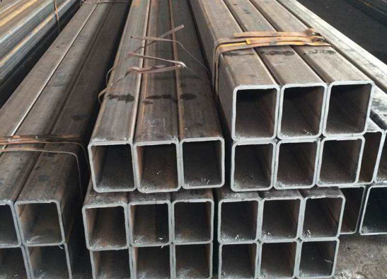 阿勒泰16Mn<font style='color:red'>无缝方管</font>